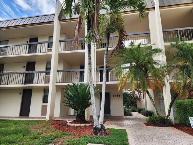property at 8419 Forest Hills Dr