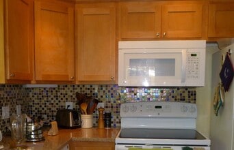 885 Randall St in Eugene, OR - Building Photo - Building Photo