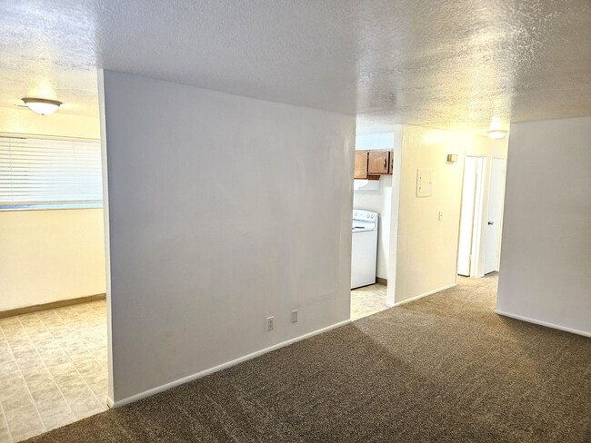 437 E 5600 S in Murray, UT - Building Photo - Building Photo