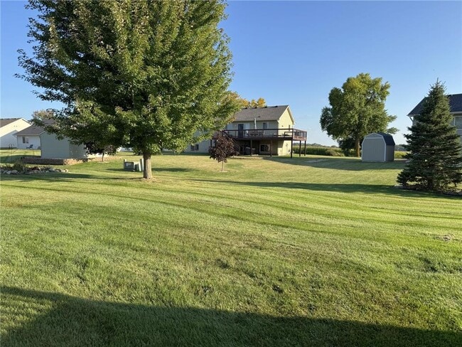 438 Lake Trail in Winsted, MN - Building Photo - Building Photo