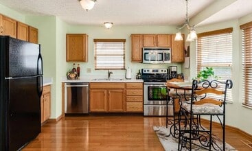 9181 Stream Pebble Dr in Columbus, OH - Building Photo - Building Photo