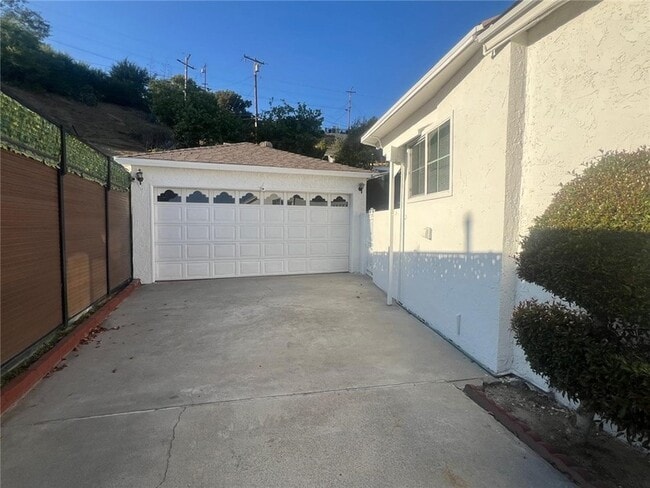 2058 Wheeler Dr in Monterey Park, CA - Building Photo - Building Photo