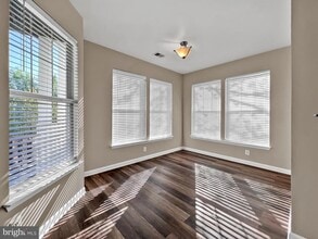 3511 Piney Woods Pl in Laurel, MD - Building Photo - Building Photo