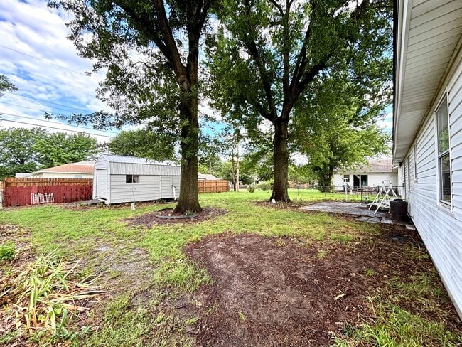 310 S 6th St in Broken Arrow, OK - Building Photo - Building Photo