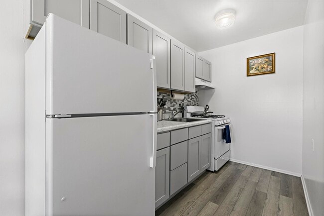 property at 425 Madison Ave.