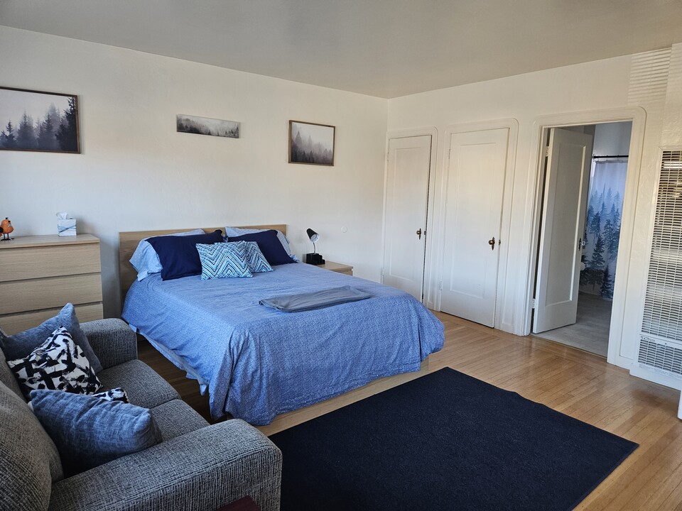 1445 Brown St in Napa, CA - Building Photo