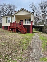 24 W Tuscaloosa Ave in Gadsden, AL - Building Photo