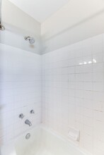 1665-1665 Leone Ave E in St. Paul, MN - Building Photo - Building Photo