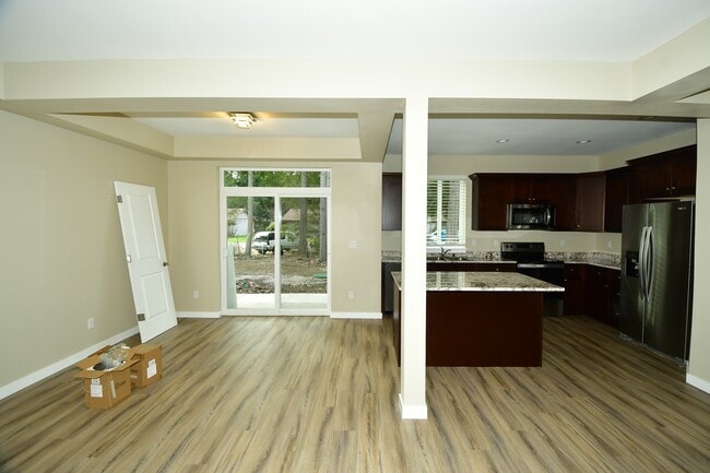 954 152nd St E, Unit 952 152nd in Parkland, WA - Building Photo - Building Photo