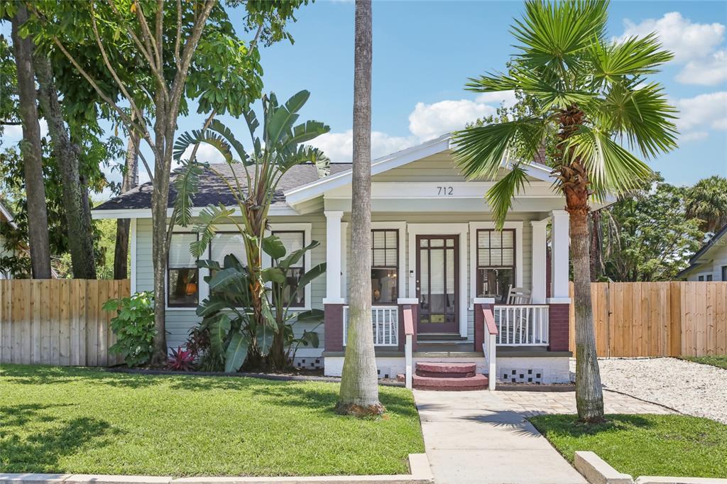 712 E Caracas St in Tampa, FL - Building Photo
