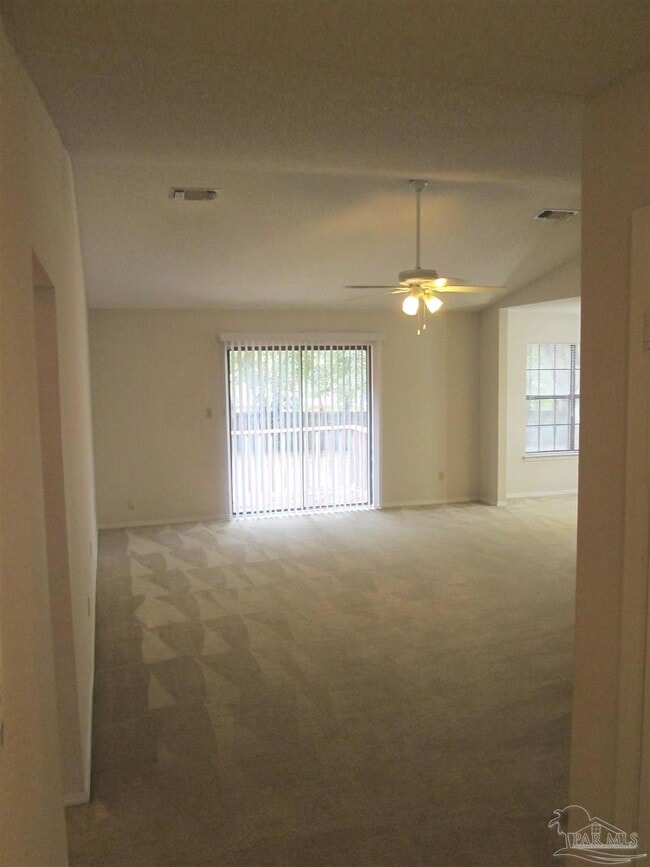 6734 Bellview Pines Rd in Pensacola, FL - Building Photo - Building Photo