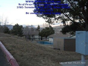 3924 Clear Acre Ln in Reno, NV - Building Photo - Building Photo