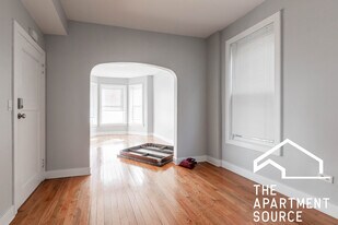4736 W Armitage Ave in Chicago, IL - Building Photo