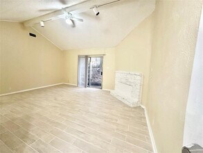 4302 Scottsdale Rd in Austin, TX - Building Photo - Building Photo