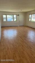 9 Harrington Dr S in Toms River, NJ - Building Photo - Building Photo