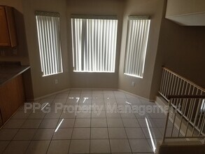 13359 W Ironwood St in Surprise, AZ - Foto de edificio - Building Photo