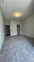 221 Clockwork Dr in Brampton, ON - Building Photo