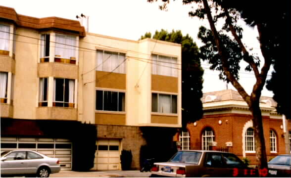 463 6th Ave in San Francisco, CA - Building Photo