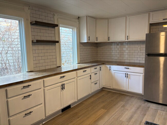 238 Schiller St in Buffalo, NY - Foto de edificio - Building Photo