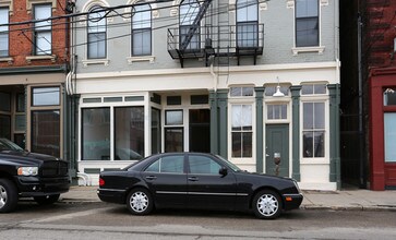 1414-1416 Walnut St in Cincinnati, OH - Building Photo - Building Photo