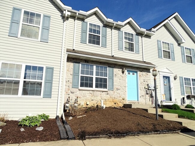 property at 41 Laurel Dr