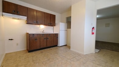 208 General Marshall St NE in Albuquerque, NM - Building Photo - Building Photo