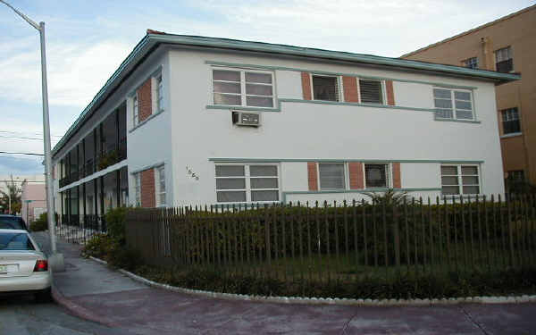 1535 West Ave in Miami Beach, FL - Building Photo - Building Photo