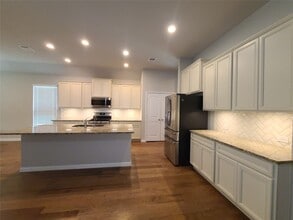 14324 Zion Gate Crossing in Shenandoah, TX - Building Photo - Building Photo