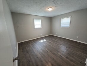 2632 Christmasville Rd in Jackson, TN - Building Photo - Building Photo