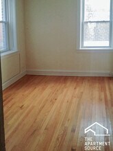 2206 W Foster Ave in Chicago, IL - Building Photo - Building Photo