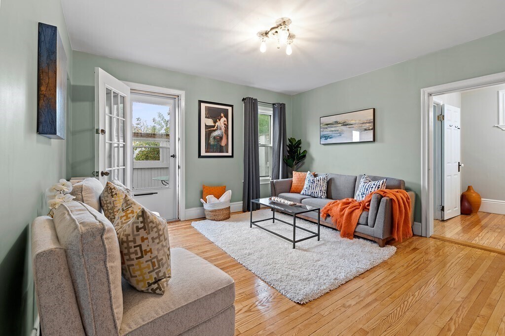 80 Irving St, Unit 2 in Somerville, MA - Foto de edificio