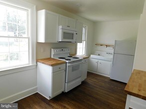 814 Brompton St-Unit -B in Fredericksburg, VA - Building Photo - Building Photo