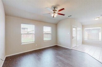 5140 Grayson Ridge Dr in Fort Worth, TX - Building Photo - Building Photo