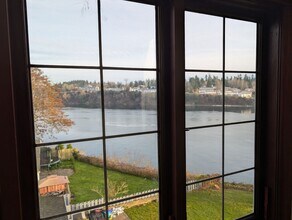 114 11th St Pl in Bremerton, WA - Building Photo - Building Photo