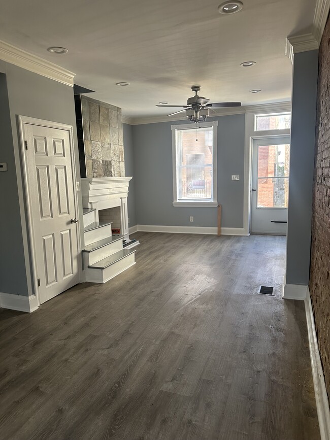 property at 1361 E Hewson St
