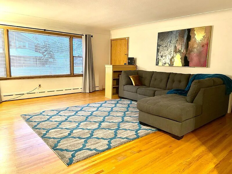 224 2nd Ave Photo