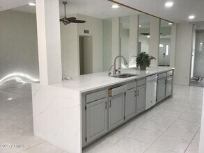 6830 N 72nd Pl in Scottsdale, AZ - Building Photo - Building Photo