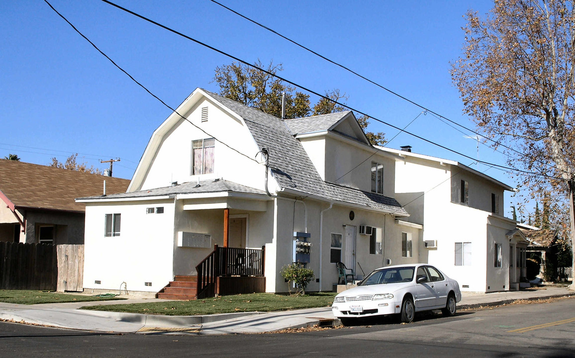 101 De Force Ave in Lodi, CA - Building Photo