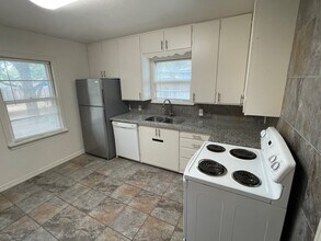 2803 36th St in Lubbock, TX - Building Photo - Building Photo
