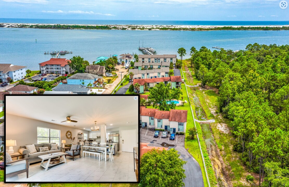 1699 US-98, Unit 501 in Mary Esther, FL - Building Photo