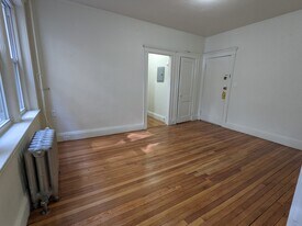 1167 Boylston St, Unit 6 in Boston, MA - Building Photo