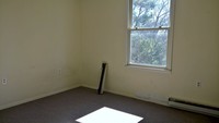 136 Spring St in Frostburg, MD - Foto de edificio - Interior Photo