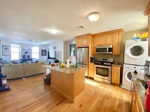 55 Dudley St, Unit 2 in Boston, MA - Building Photo - Building Photo