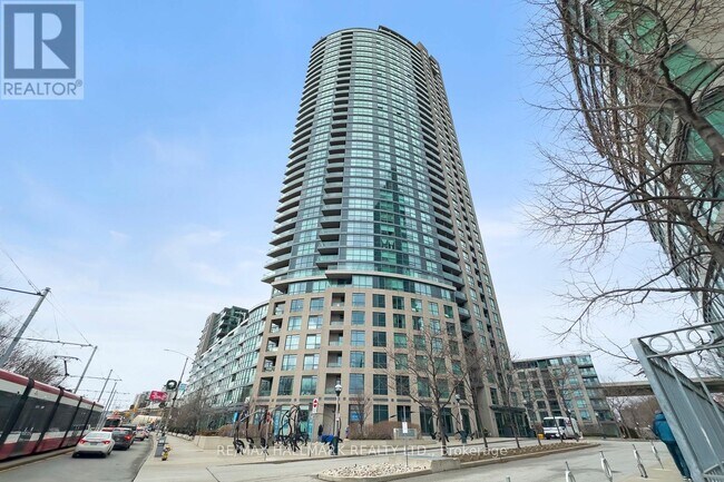 property at 219 Fort York Blvd