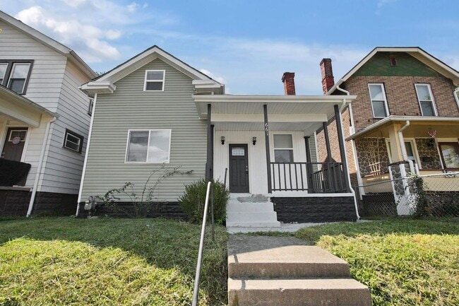 property at 661 Siebert St