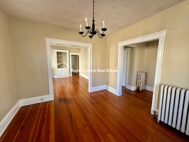43 Warner St, Unit 1 in Medford, MA - Building Photo - Building Photo