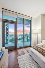 44 East Ave, Unit 2304 in Austin, TX - Foto de edificio - Building Photo