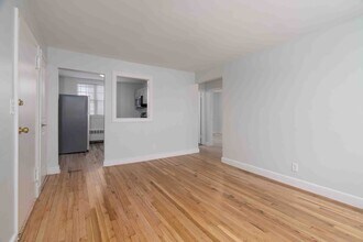 Clinton & Prospect Apartments in Cambridge, MA - Foto de edificio - Interior Photo