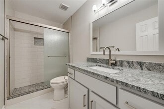 504 Las Cruces Dr in Irving, TX - Building Photo - Building Photo