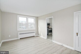 801 EATON Rd in Drexel Hill, PA - Building Photo - Building Photo